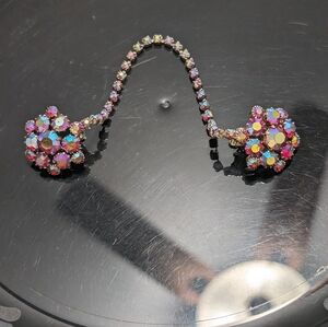 Vintage Wiess AB Crystal Scarf/Collar Clip